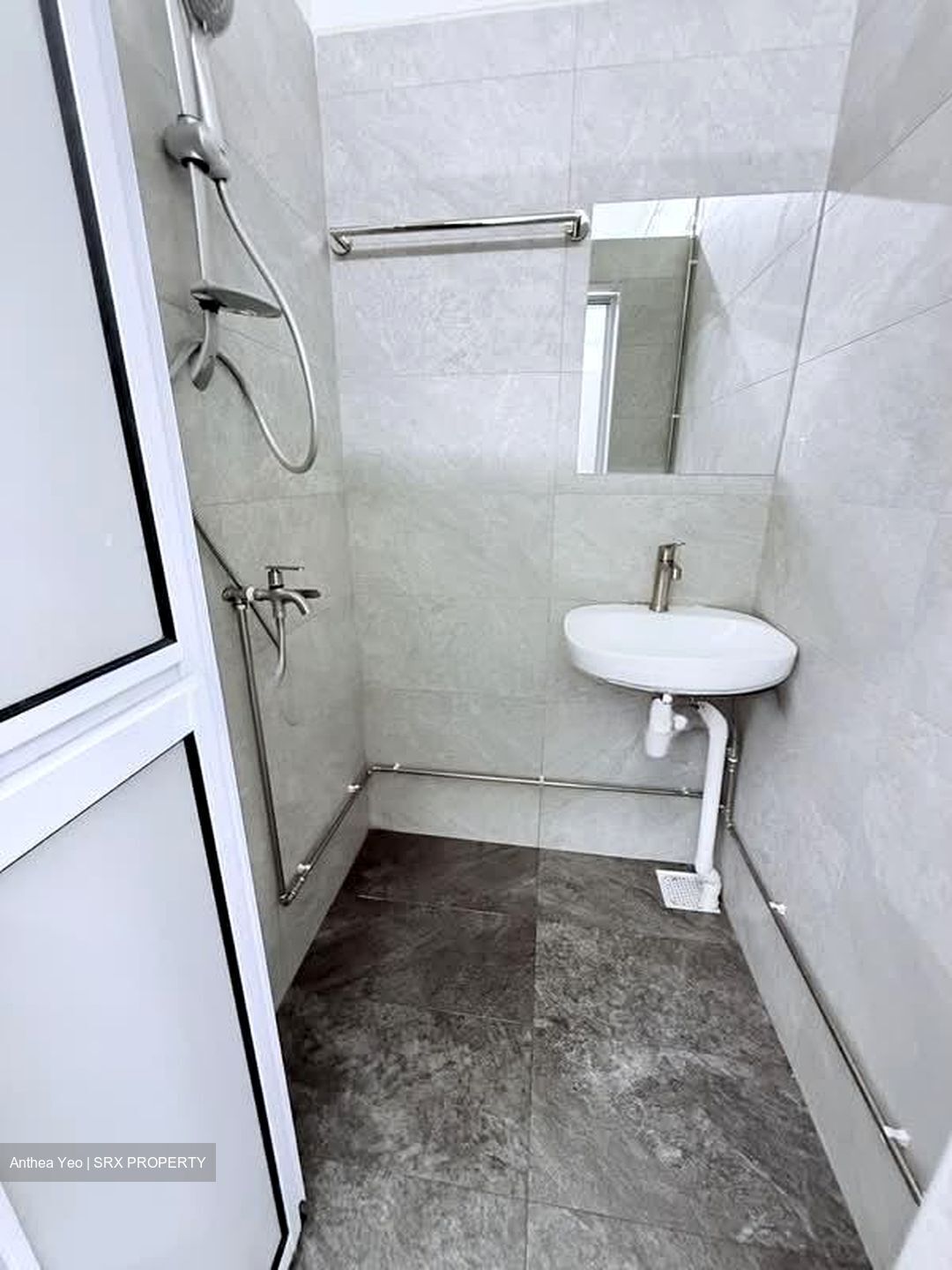 Kitchener Road (D8), Apartment #570572141